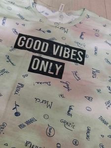 Good Vibes Only Tee