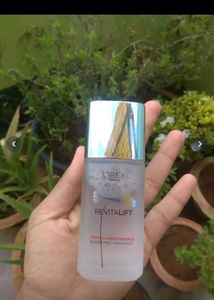 L&#39;Oreal Revitalift Essence