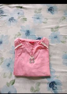 Women Pink Kurta