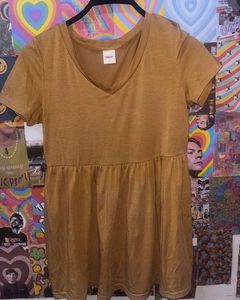 Urbanic Top For Women In Great Condition