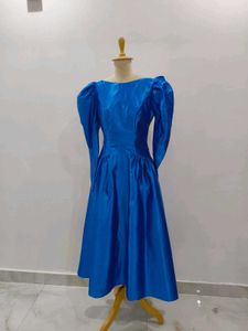 Elegant Blue Midi Dress