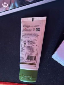 Plum Green Tea Face Wash