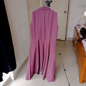 Chic Sleeveless Dress