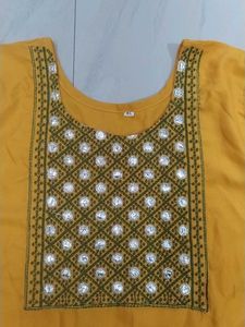 Kurthi Set With Dupatta 💐