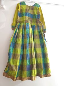 😍 Pretty Silk Long Kurta