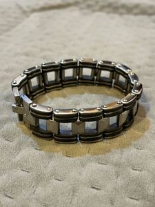 Black And Silver Men’s Metal Bracelet