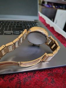 Michael Kors Watch In Working Condition ❤️