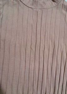 Ribbed Mock Neck Top