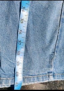 Blue Levi&#39;s Denim Jeans