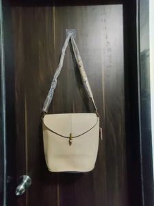 Nayomi moda (dupe) Elegant Cream Crossbody Bag