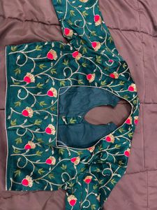 Floral Embroidered Cropped Blouse