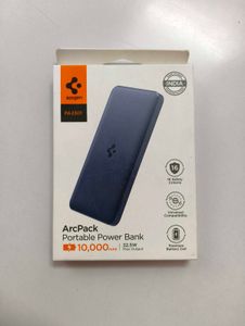 Spigen ArcPack 10,000mAh Power Bank