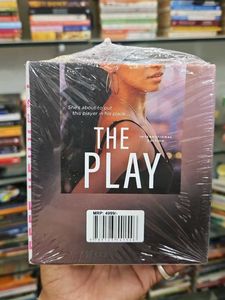 Briar U by Elle Kennedy Set