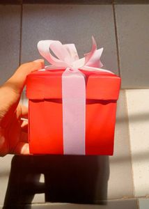 Explosion Gift Chocolate Box