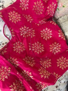 Pink Floral Blouse &amp; Fabric Set
