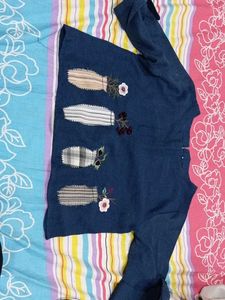 Cute Floral Applique Top