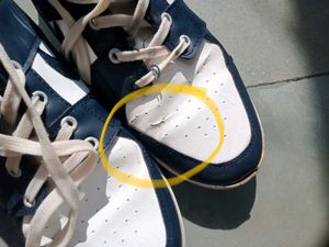 2 Sports Shoes 👟