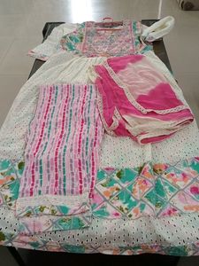 Nayara Cut Kurti Set