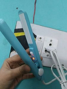 Mini Straightener For Hair Styling