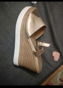 Beautiful Lightweight Wedges Heels
