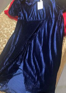 Elegant Blue Velvet Maxi Dress
