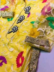 Elegant Yellow Embroidered Kurta