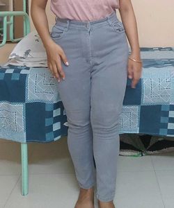Grey Skinny Jeans For Women