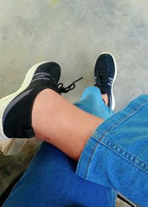 Black Shoes