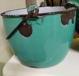 Vintage Teal Enamel Kettle Pot - Rustic Decor