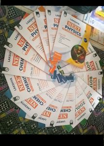 PW Lakshya for NEET Class 12th ComboSet Of 15books