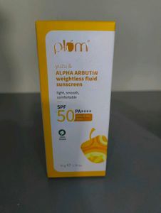 New Plum Alpha Arbutin weightless Sunscreen SPF 5