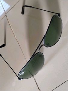 Ray-Ban Aviator Sunglasses