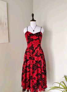 Pretty Black And Red Dress