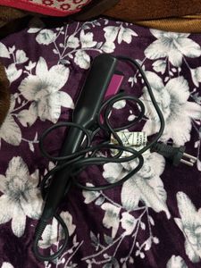 Vega Hair Straightener