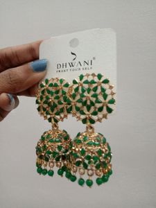 Vibrant Green Jumka
