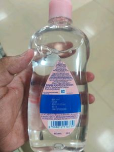 Johnson&#39;s Baby Oil