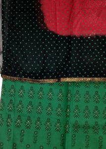 Unstitched Cotton Suit Set With Chiffon Dupatta