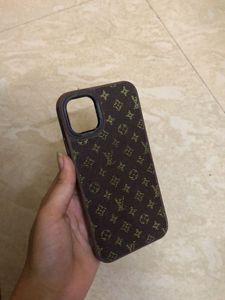 I Phone 11 Asthetic Covers