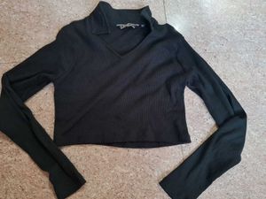 Black Ribbed Crop Top