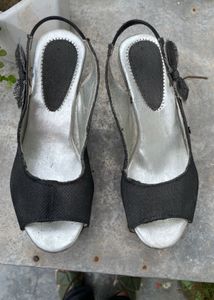 Stylish Black Wedges – Comfortable & Trendy Footwe