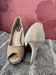 Peep Toe Platform Heels