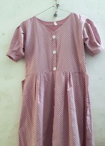 Baby Pink Gown With Beautiful Puff Sleeves . U Can adjust Waist Size Using A Tie Attached Along With It