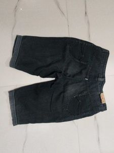 Dark Denim Capri Jeans