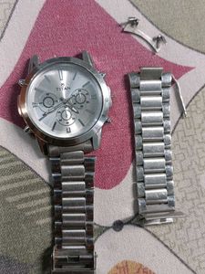 men casual watch ⌚