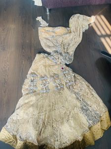 Designer, Choli