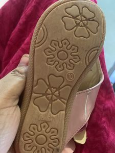 Sandal In Pink Colour