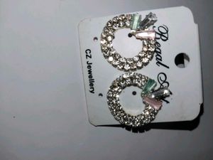 Sparkling Circle Earrings