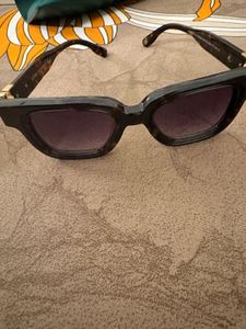 John Jacobs Women Black Full Rim Square Sunglasses