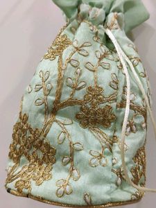Zari Embroidered Potli