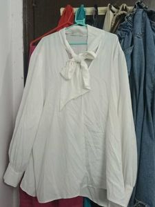 White Bow Top